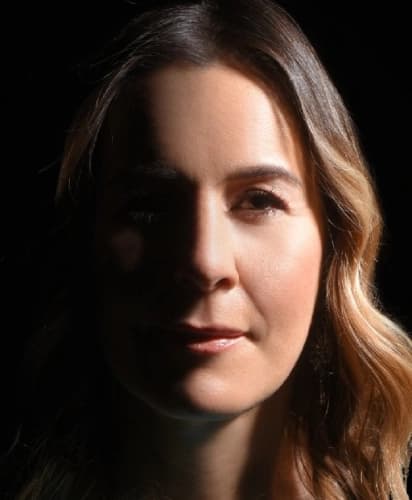 Prof. Dr. Dt. Ayşin Dumani Profil Fotoğrafı