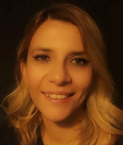 Uzm. Psk. Gonca Ercegil Profil Fotoğrafı