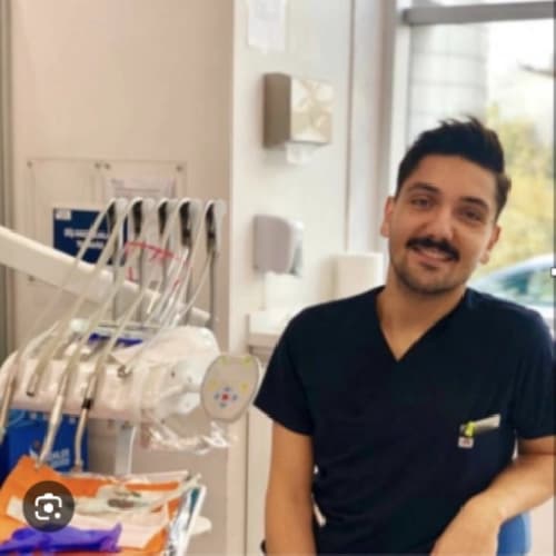 Dr. Dt. Kayra Yıldırım Profil Fotoğrafı
