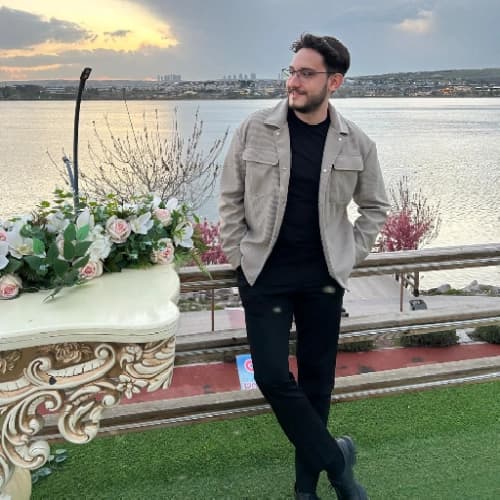 Dt. Alperen Akbal Profil Fotoğrafı