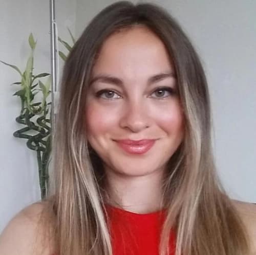 Uzm. Psk. Selin Tabak Profil Fotoğrafı
