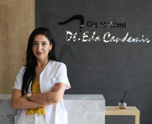 Dt. Eda Candemir Profil Fotoğrafı