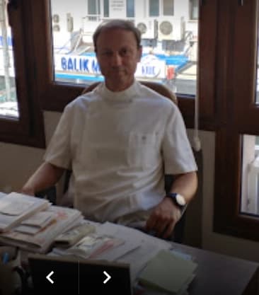 Dt. Cüneyt Özerk Profil Fotoğrafı