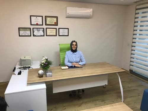Uzm. Dr. Nazlı Çelenk Profil Fotoğrafı
