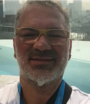 Dt. Onur Yılmaz Profil Fotoğrafı