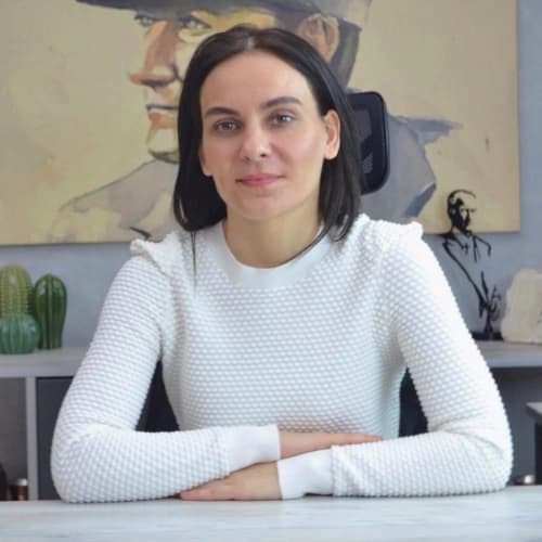 Uzm. Dr. Ayşe Ahsen Bakan Profil Fotoğrafı