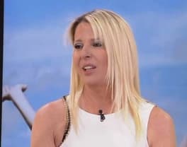 Dt. Leyla Şeşbeş Aygıt Profil Fotoğrafı
