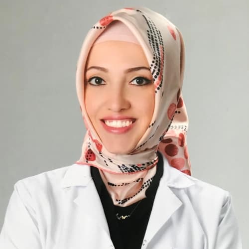 Op. Dr. Tuğba Erdenöz Türk Profil Fotoğrafı