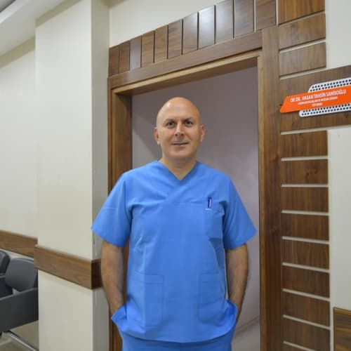Op. Dr. Hasan Tahsin Sanisoğlu Profil Fotoğrafı