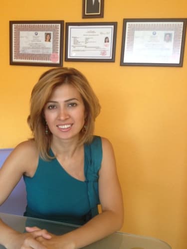 Dt. Özge Sakallı Profil Fotoğrafı