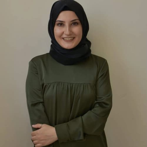 Uzman Dil ve Konuşma Terapisti Feyza Deniz Çoğan Saman Profil Fotoğrafı