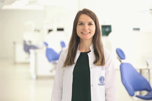 Dr. Öğr. Üyesi Melek ÇAM Profil Fotoğrafı