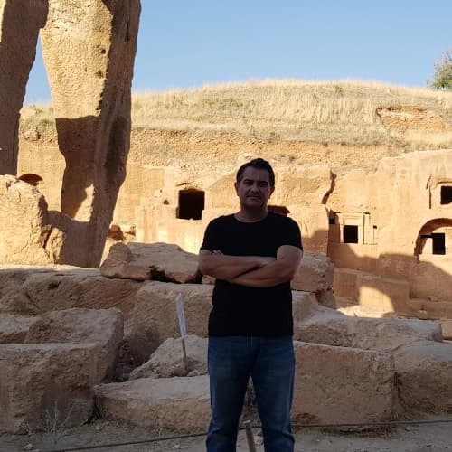 Dr. Murtaza Kan