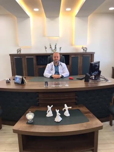 Dr. Mustafa Celal Alper Gör Profil Fotoğrafı