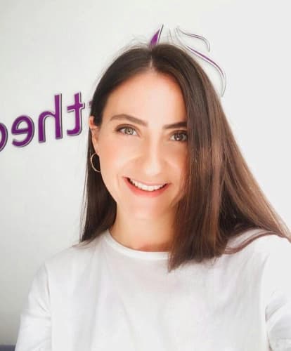 Dyt. Mine YOLDAŞ Profil Fotoğrafı
