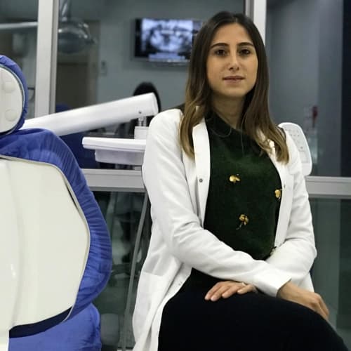 Uzm. Dt. İsmihan Kayhan Çilesiz Profil Fotoğrafı