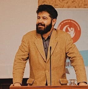 Uzm. Psk. Mert Hüsrevoğlu Profil Fotoğrafı