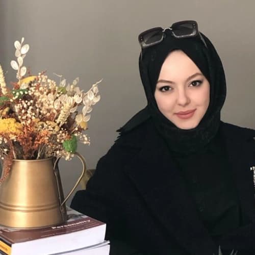 Klinik Psikolog Berna Balcı Profil Fotoğrafı