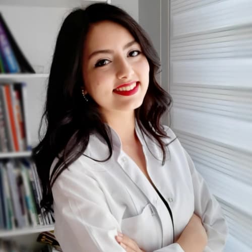 Çocuk Gelişim Uzmanı Pelin Uzun Profil Fotoğrafı