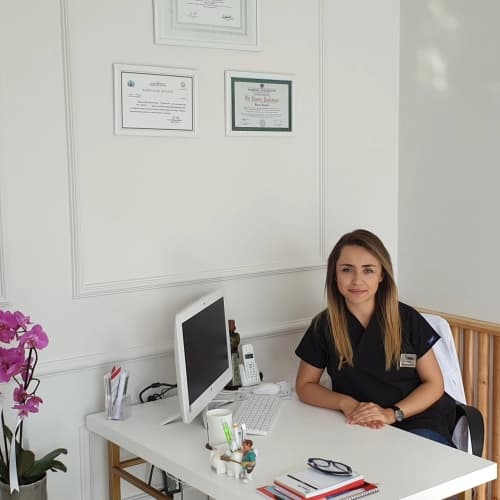 Dt. Burcu Keskin Yılmaz Profil Fotoğrafı