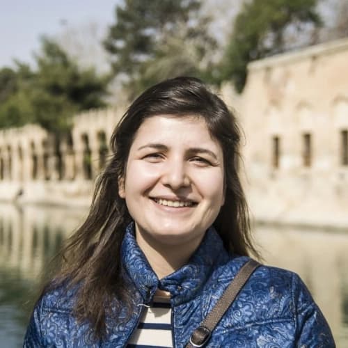 Uzm. Dr. Medya Namdar Profil Fotoğrafı