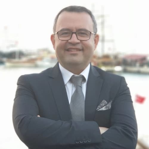 Prof. Dr. Mustafa Deniz Yılmaz Profil Fotoğrafı
