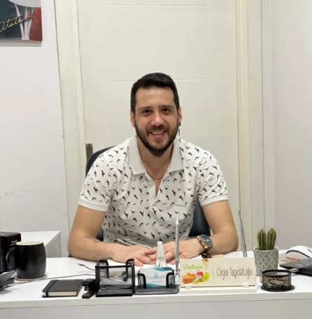 Dyt. Özgün Taşpolatoğlu Profil Fotoğrafı
