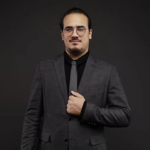 Dil ve Konuşma Terapisti Mete Orçun Bayrakdar