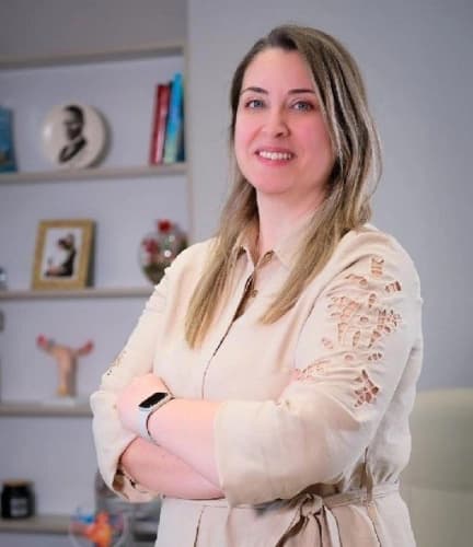 Op. Dr. Merve Olgun Profil Fotoğrafı
