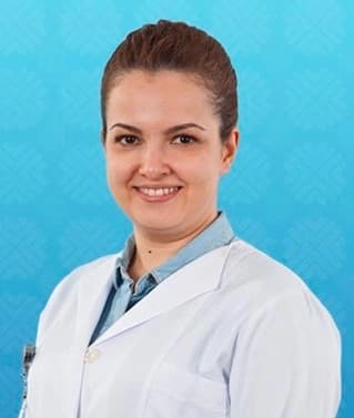 Dt. Beste Gündüz Uysal Profil Fotoğrafı