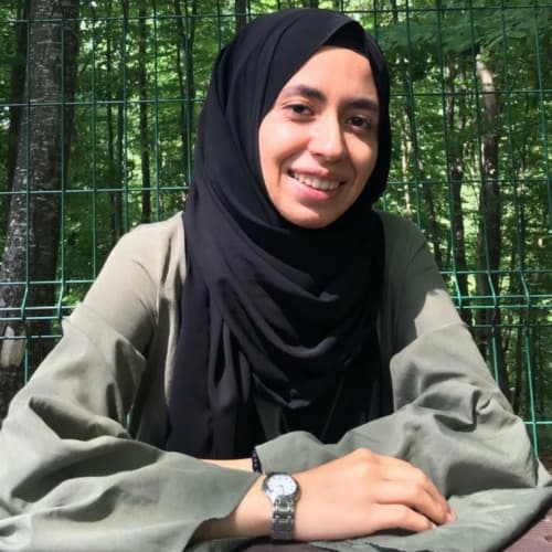 Psk. Beyza Karakan