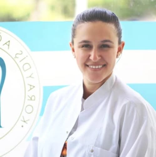 Uzm. Dt. Elif PİŞGİN Profil Fotoğrafı
