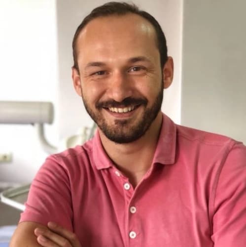 Dt. Özgür Gürsel Profil Fotoğrafı