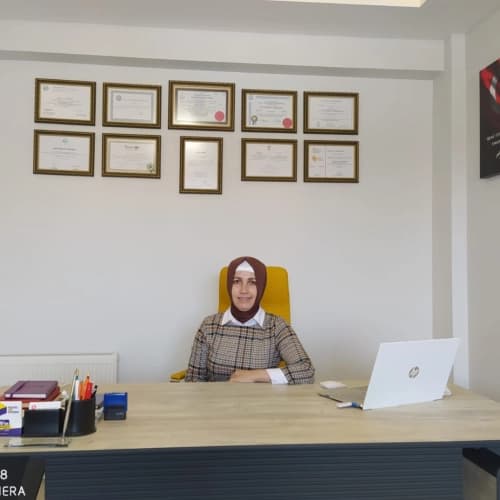 Uzm. Dr. Hacer KONUKÇU Profil Fotoğrafı