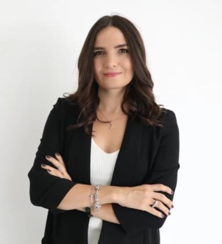 Klinik Psikolog Canan Cesur Profil Fotoğrafı