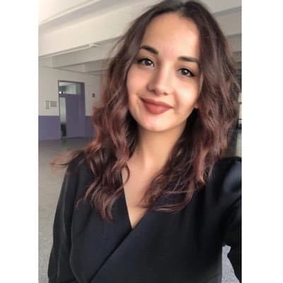 Dyt. Büşra Özgen Profil Fotoğrafı