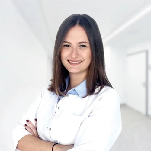Klinik Psikolog Zeynep Oyal Profil Fotoğrafı
