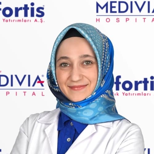 Uzm. Dr. Merve Özbayrak Profil Fotoğrafı