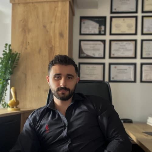 Klinik Psikolog Rıza B. Yüksel Profil Fotoğrafı