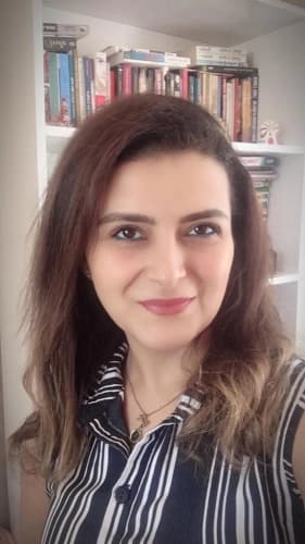 Fzt. Hülya Altmış Kaçar Profil Fotoğrafı