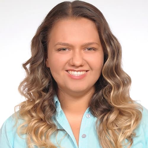 Klinik Psikolog İrem Coşkundeniz