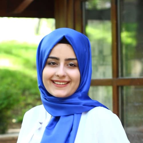 Dyt. Kübra Badem Karakoyun Profil Fotoğrafı