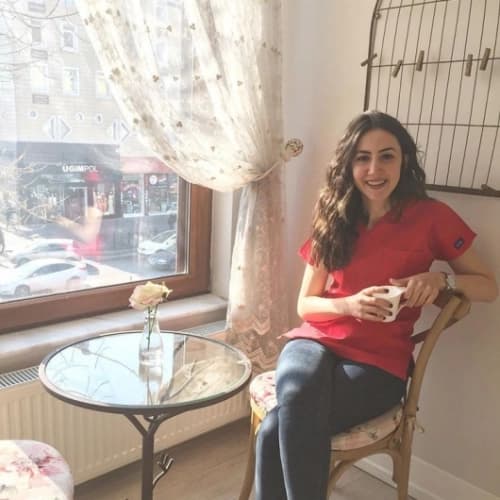 Dt. Gülşen Aygün Profil Fotoğrafı