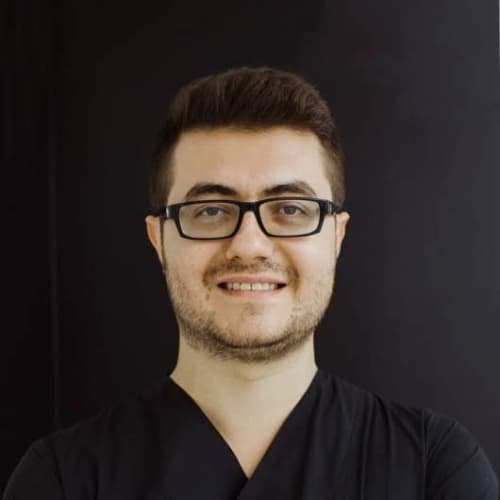 Uzm. Dt. Yüksel Eren