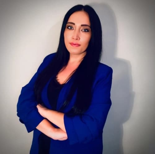 Klinik Psikolog Ezgi Kılavuzoğlu Profil Fotoğrafı