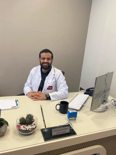 Uzm. Dr. Ufuk Kavuzlu Profil Fotoğrafı