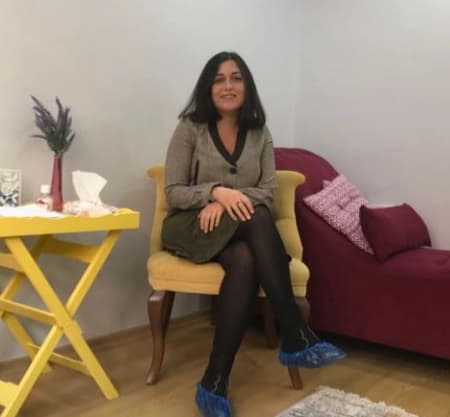 Uzman Aile Danışmanı Bahar Karaca Varer Profil Fotoğrafı