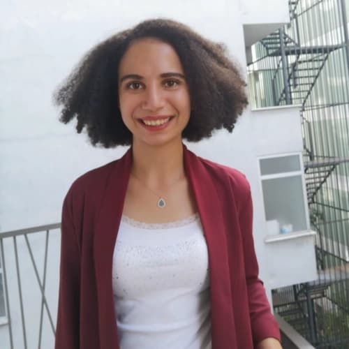 Dyt. Aslınur Şener Profil Fotoğrafı
