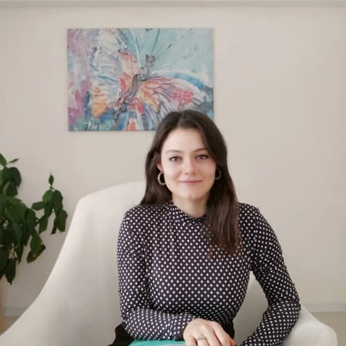 Uzm. Psk. Deniz Kıyak Şen Profil Fotoğrafı