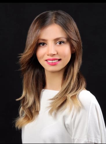 Klinik Psikolog Farnaz Başarır Profil Fotoğrafı